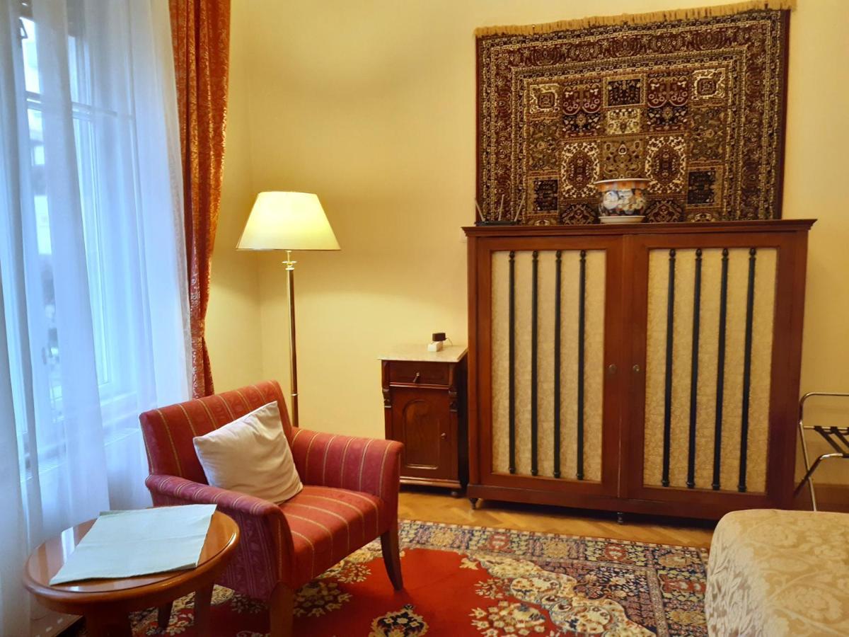 Swan Lejlighed Budapest Eksteriør billede